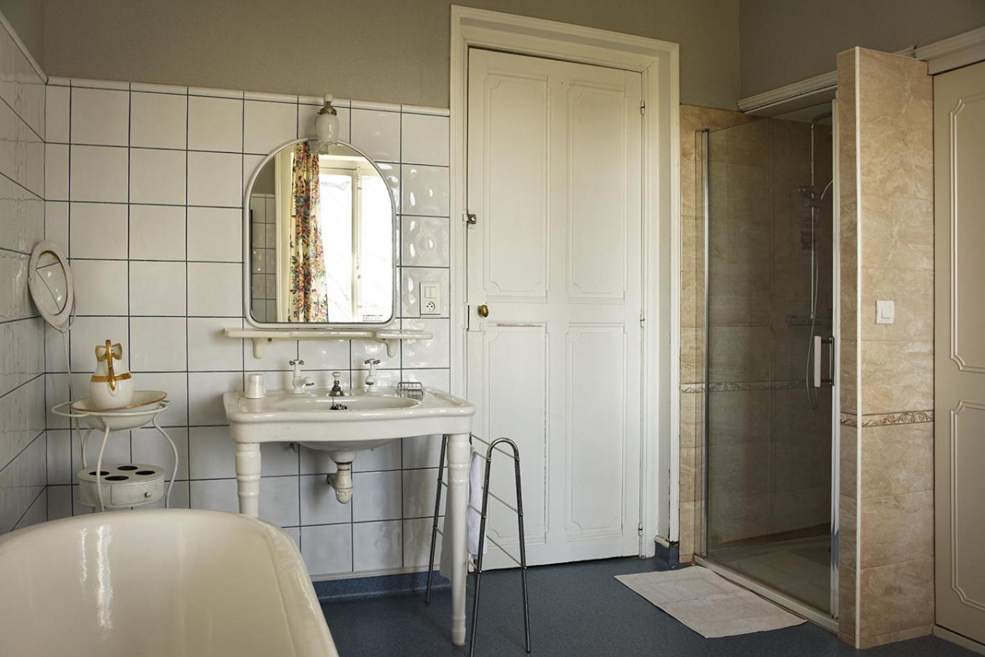 Chateau De Varambon Room photo